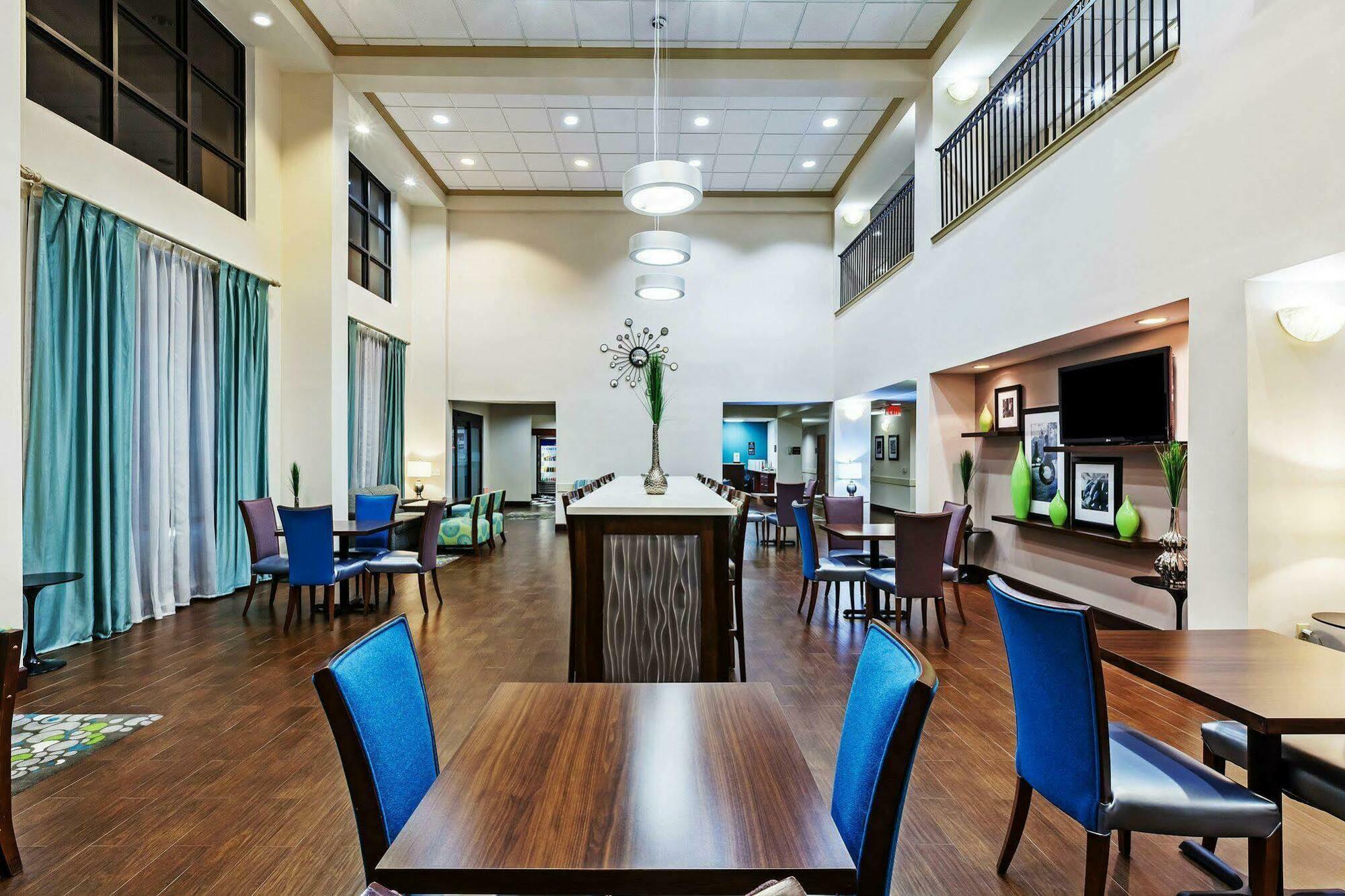 Hampton Inn & Suites Houston-Westchase Exterior foto