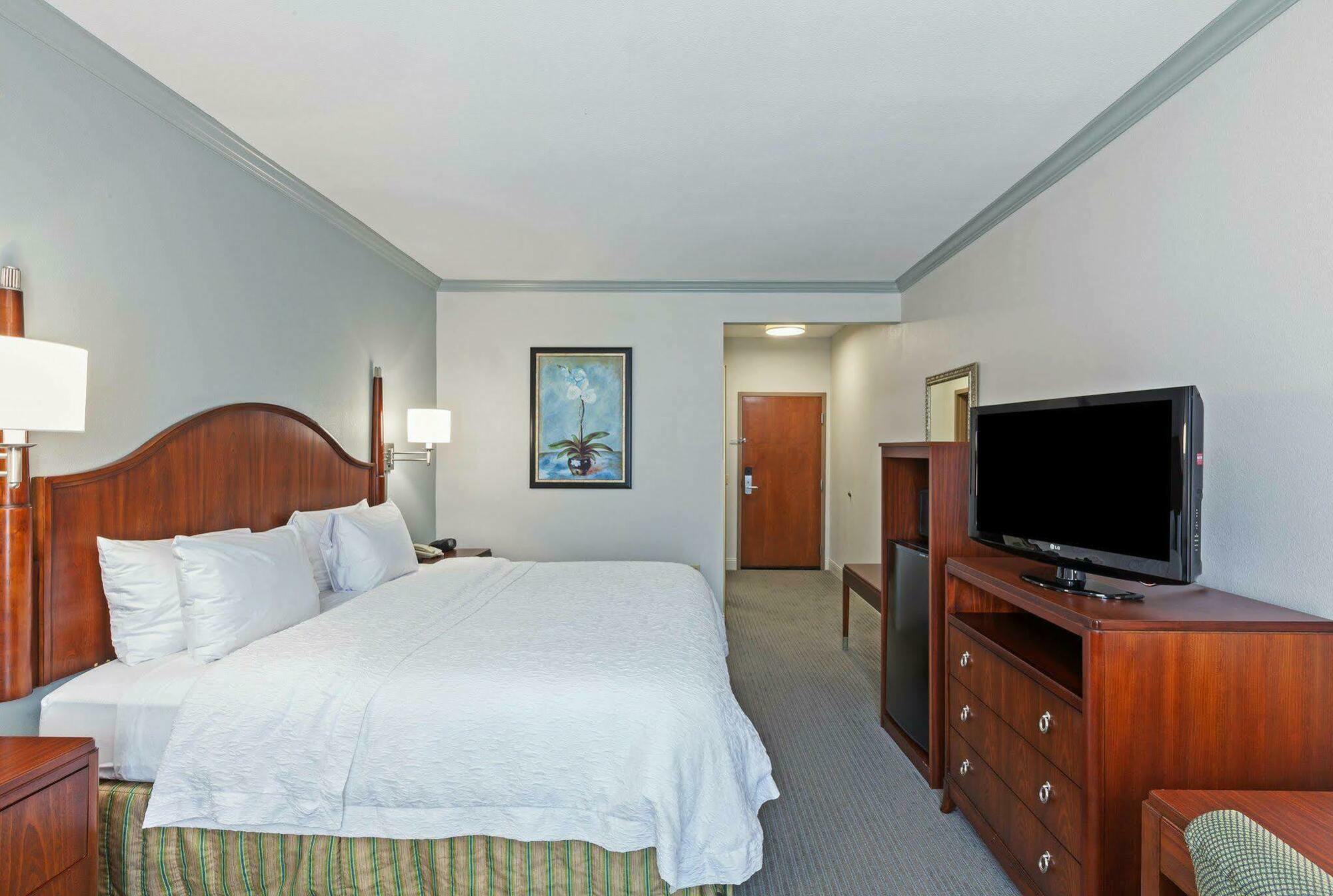 Hampton Inn & Suites Houston-Westchase Exterior foto